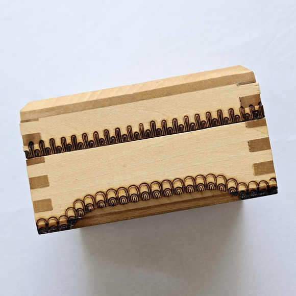 Vintage Wooden Trinket Box Varna Cathedral Handcarved Bohemian Keepsake Bulgaria - Picture 4 of 12